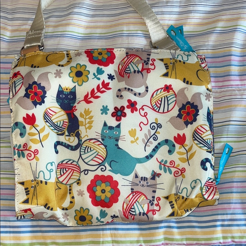 Lily Bloom Floral Cat Print Crossbody Bag - Multicolor - Picture 3 of 10